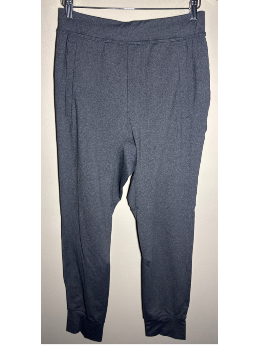 Lululemon Joggers Size M Grey Athletic Pants 29โ inseam
